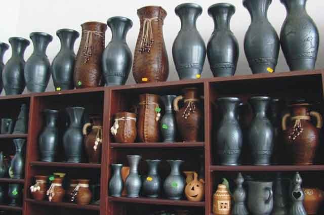 Bucovina - Marginea pottery center